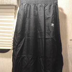 ADIDAS LIKE NEW BLACK LACE MIDI SKIRT M, L, or XL